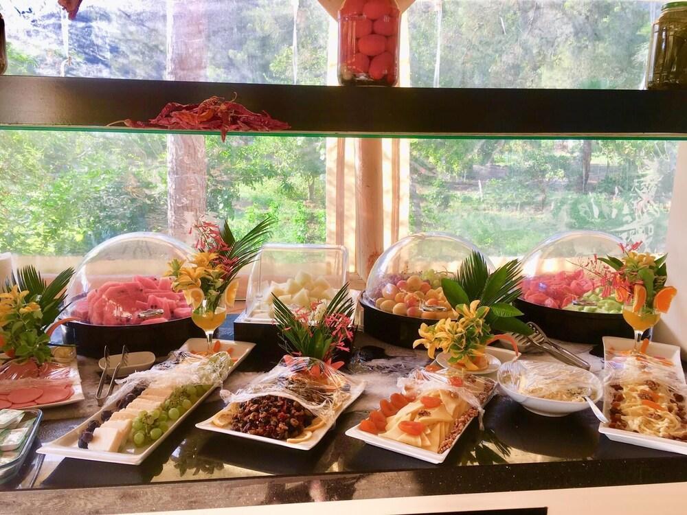 Petunya Konak Boutique Hotel İcmeler Bagian luar foto