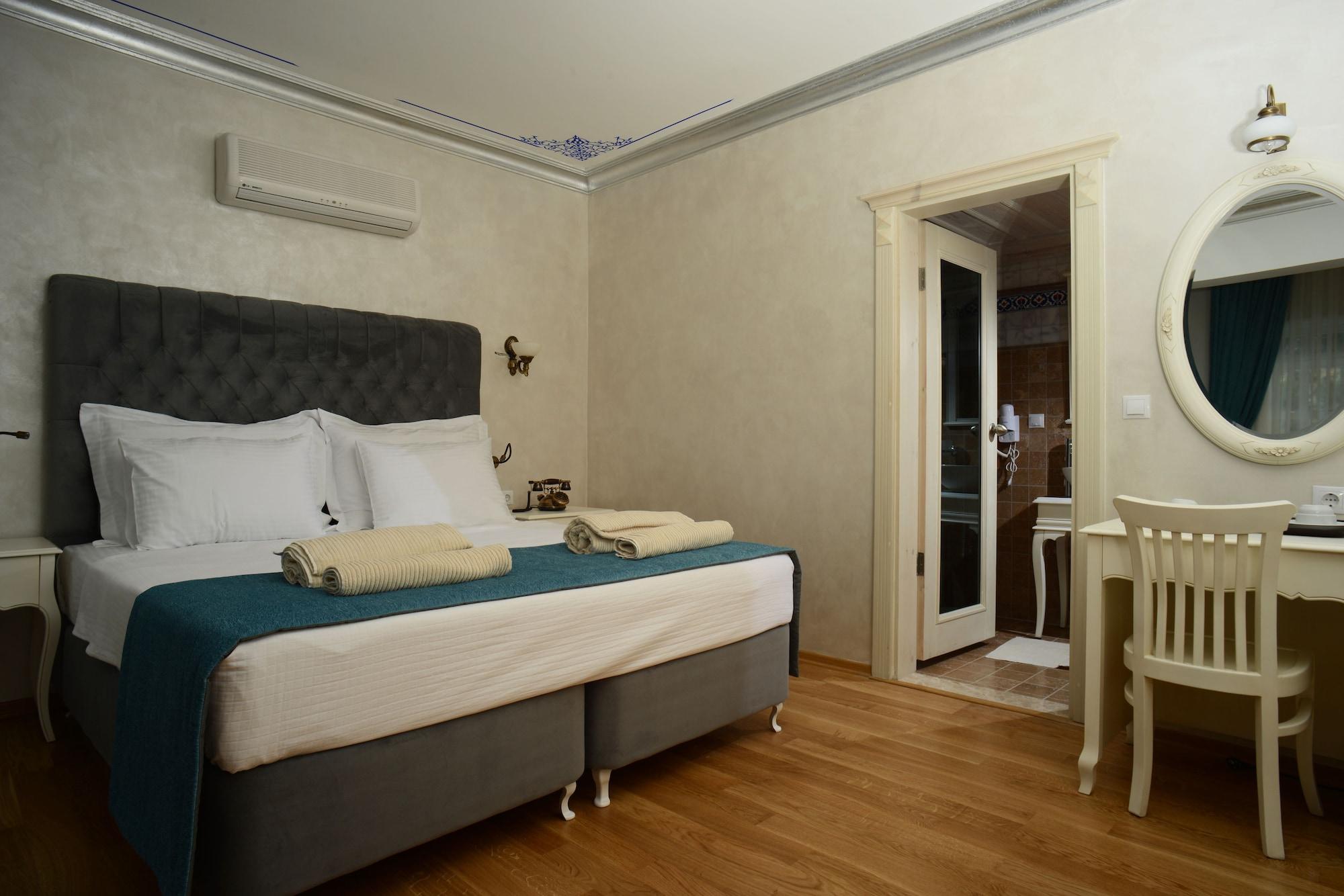 Petunya Konak Boutique Hotel İcmeler Bagian luar foto