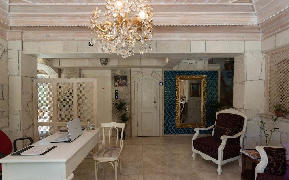 Petunya Konak Boutique Hotel İcmeler Bagian luar foto