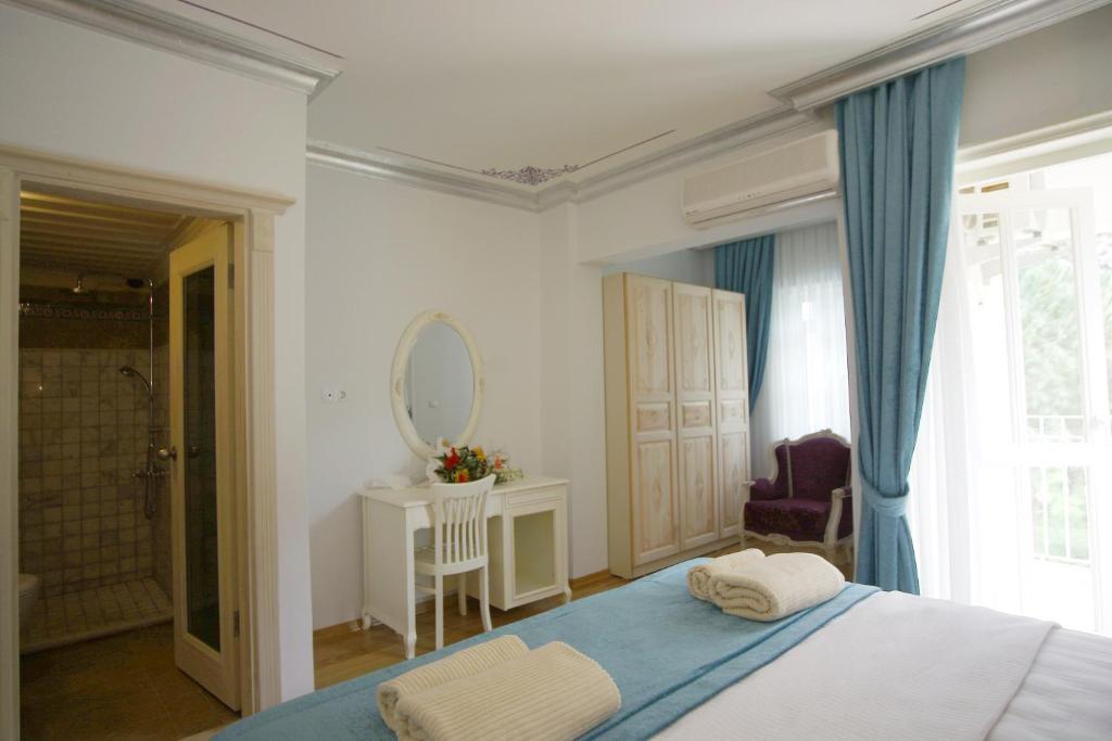 Petunya Konak Boutique Hotel İcmeler Bagian luar foto