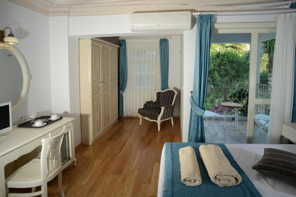 Petunya Konak Boutique Hotel İcmeler Ruang foto