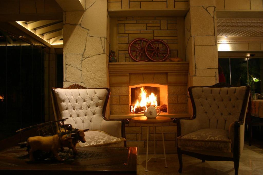 Petunya Konak Boutique Hotel İcmeler Bagian luar foto