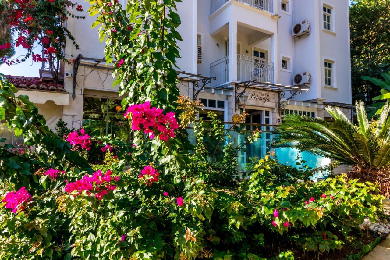 Petunya Konak Boutique Hotel İcmeler Bagian luar foto