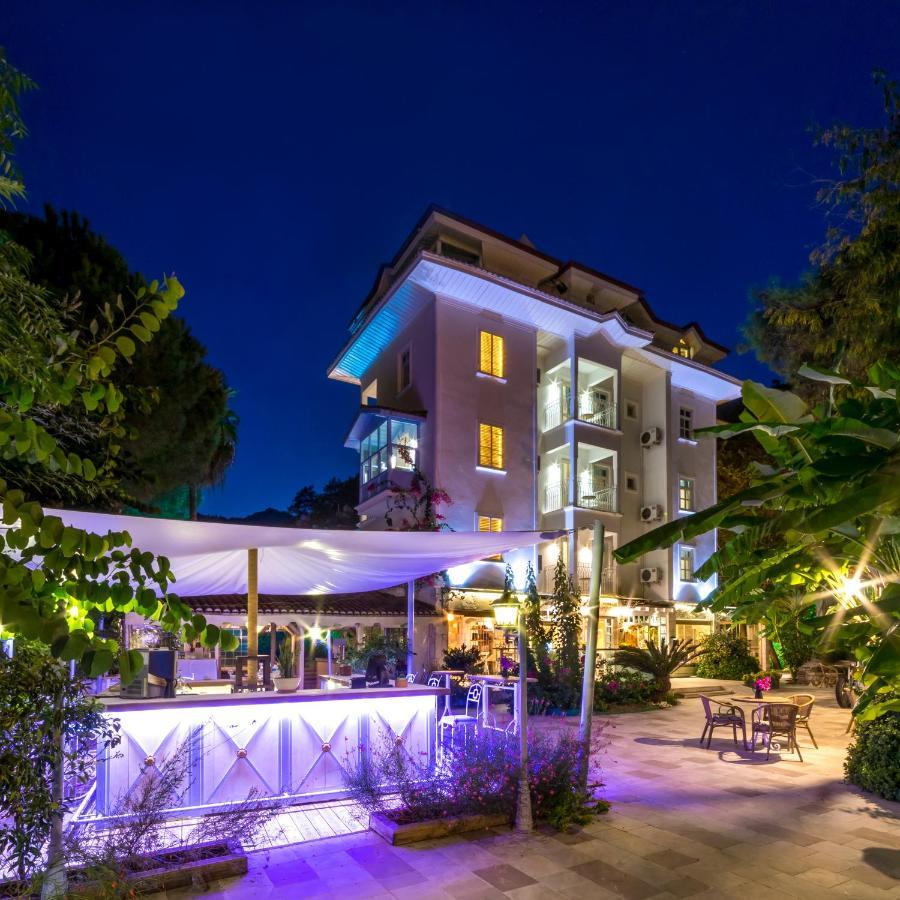 Petunya Konak Boutique Hotel İcmeler Bagian luar foto